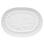 Swan Service White Large Oval Platter 13 1/2\ 13.38\ Diameter

Designer / Artist: Johann Joachim Kaendler
Year of Creation: 1737-1741
Height: 4 cm
Width: 34 cm
Depth: 25 cm
Weight: 1580 g 

Care & Use:  Dishwasher-Safe: yes
Microwave safe: yes
